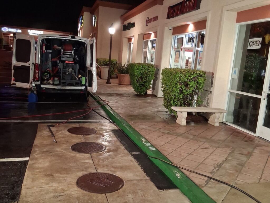 commercial hydro jetting for grease traps​